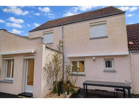 maison 5 pièces 102 m²