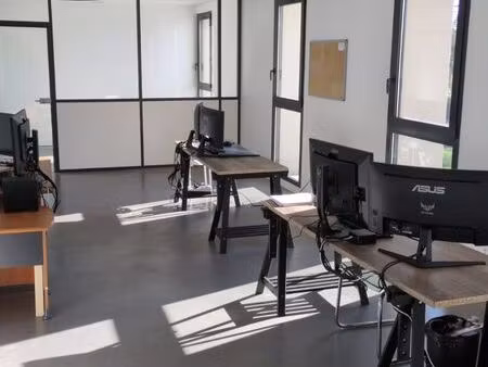 local commercial / bureaux 78 m² - veauche (42340)