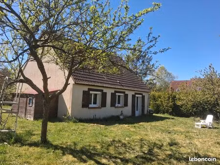 maison 5 pièces 114 m2 ( 140 m2 au sol)