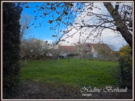 immeuble 8 pièces 422 m²