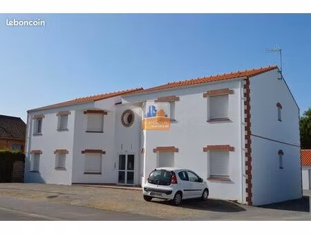 maison 12 pièces 250 m²