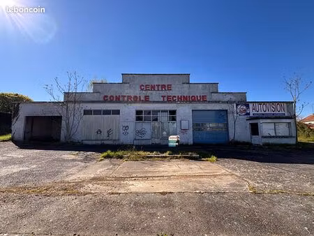 local 556 m² lys haut layon