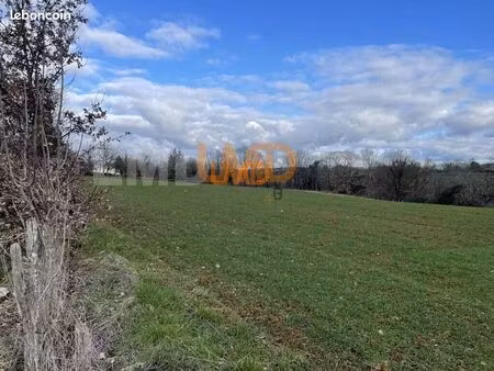 terrain 8 842 m² saignes