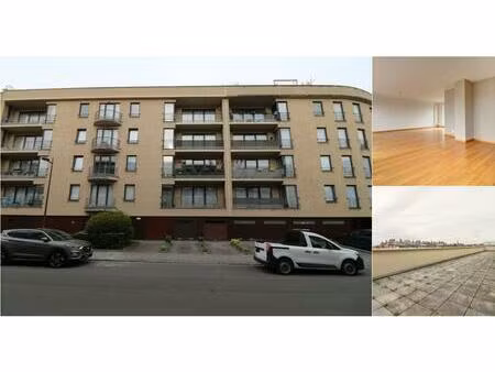 penthouse à louer à rue henri huybreghts 4 jette (vbe08820)