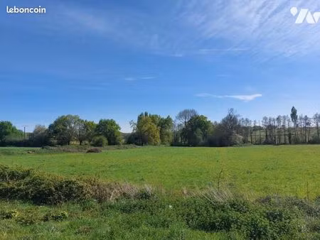 terrain 32080 m² cosse le vivien