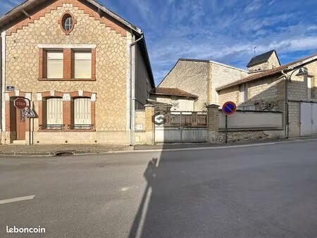 maison de village 4 pièces 110 m²