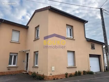 immeuble 12 pièces 300 m²