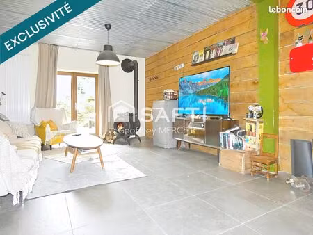 maison 6 pièces 135 m²