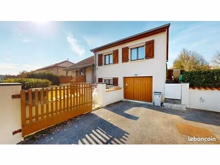 maison 6 pièces 125 m²