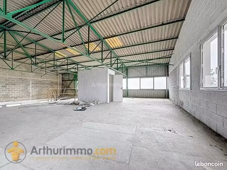 local commercial 1462 m² tinqueux