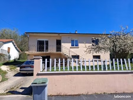 pavillon 4 pièces 81 m²