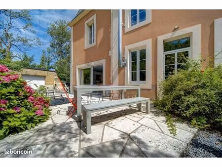 maison de maitre 285 m2 - 6 chambres - grand terrain