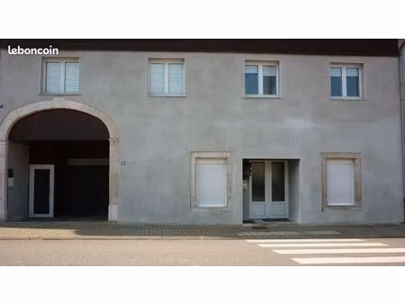 f3 80m² avec terrasse