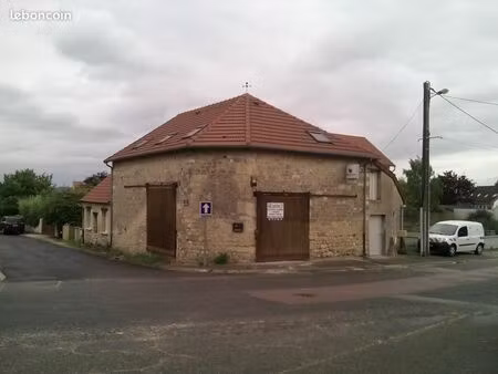 local de stockage 70 metre carré