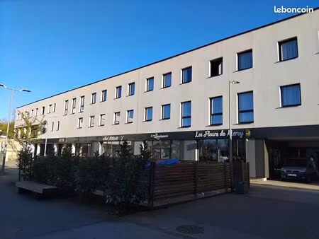 local commercial à louer à peltre zac de mercy