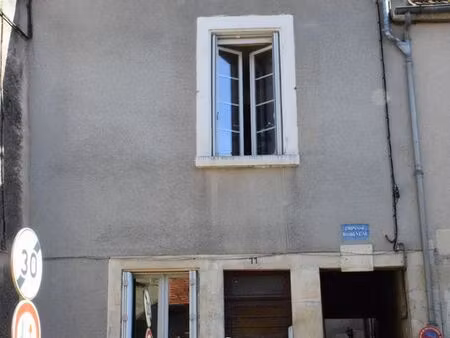 jolie maison de ville