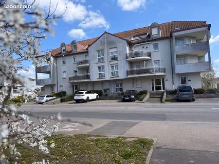 talange: bel appartement f3 avec garage et terrasse