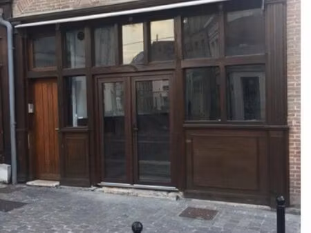 local commercial 50m2