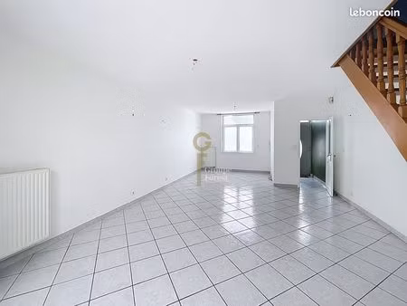 maison 5 pièces 140 m²