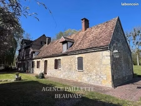 maison 10 pièces 258 m²