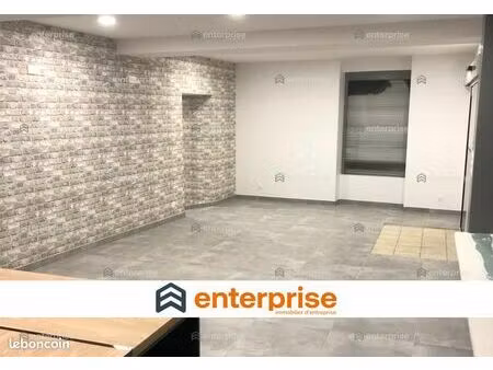 local commercial 100 m²