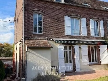 maison 8 pièces 150 m²