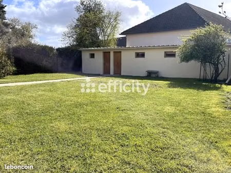 maison de ville 4 pièces 104 m²