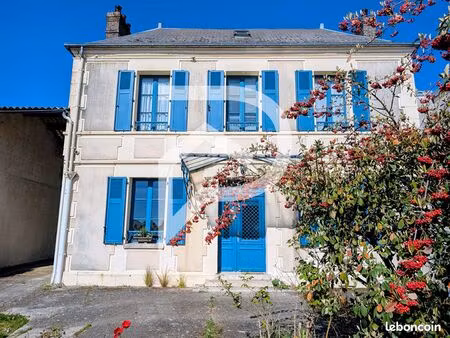 maison 8 pièces 183 m²
