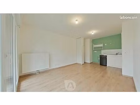 appartement 1 pièce 28 m²