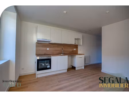 appartement t2 entièrement neuf cour privé dpe c gourg