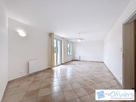 t3 voisins le bretonneux - 3 pièces - 62.89m²