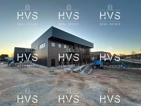 location entrepôt venelles 13770 675m²