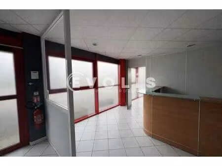 location local d’activités poulainville 80260 700m²