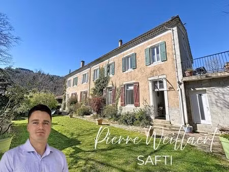 ancienne école rénovée avec fort potentiel de gîtes – ardèche