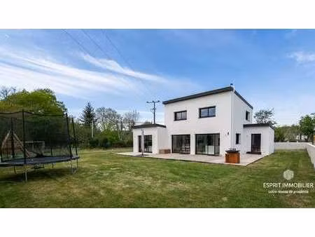 vente maison à riec-sur-belon (29340) : à vendre / 118m² riec-sur-belon