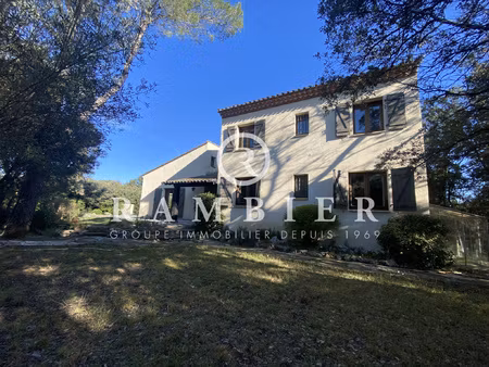 belle maison familiale 165 m2 saint mathieu de tréviers