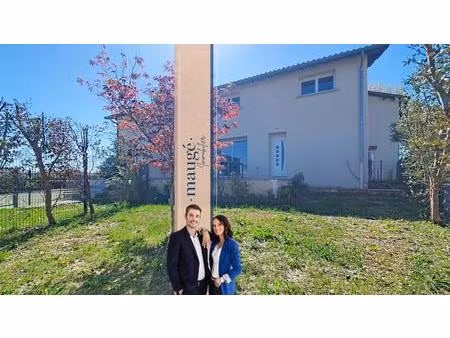 maison - 3 chambres - jardin - terrasse - 2 places de parking - au coeur du village