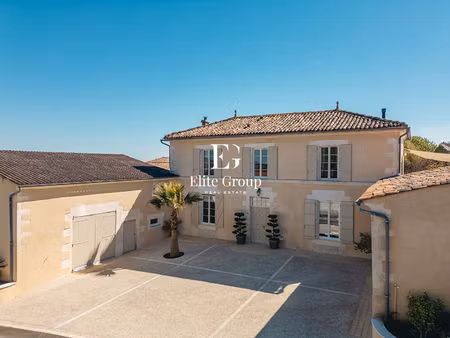 à vendre propriété d'exception 178 m² au sud d'angouleme