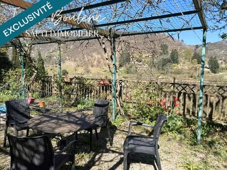 maison au coeur du village  avec vue montagne !