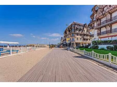 vente immeuble à trouville-sur-mer (14360) : à vendre / 120m² trouville-sur-mer