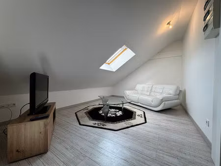 au centre des sorinières : appartement t1 avec espace nuit meublé