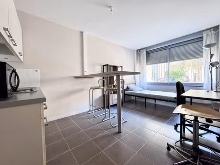 nimes / daudet - studio meuble a nîmes