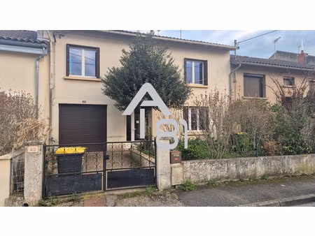 à louer – maison de ville t5 avec jardin et garage – secteu