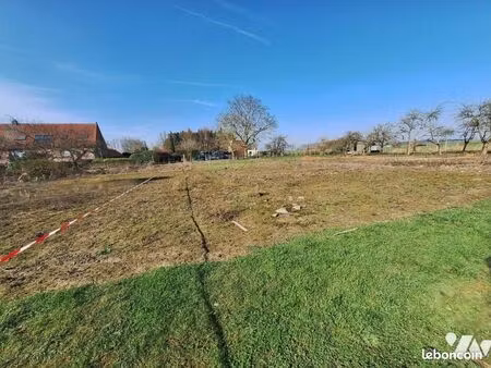 terrain 872 m² avelin