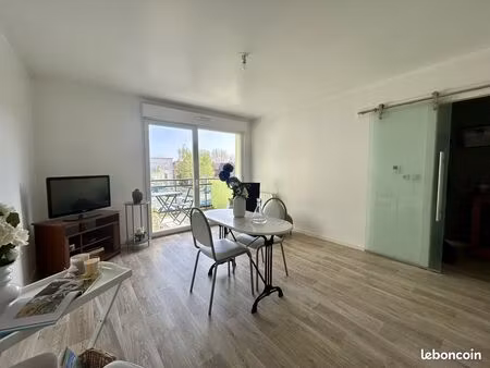 appartement 3 pièces 55 m²