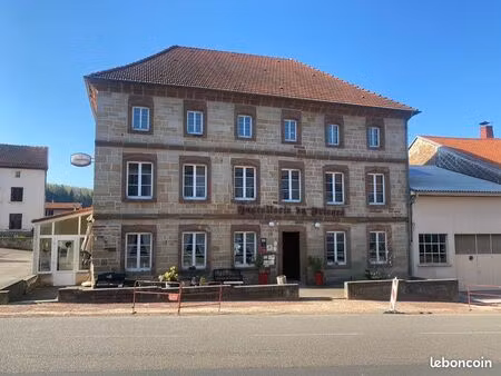 murs et fond de restaurant (proche sarrbourg)