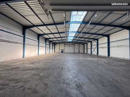 local d'activite 3164 m² saint avold