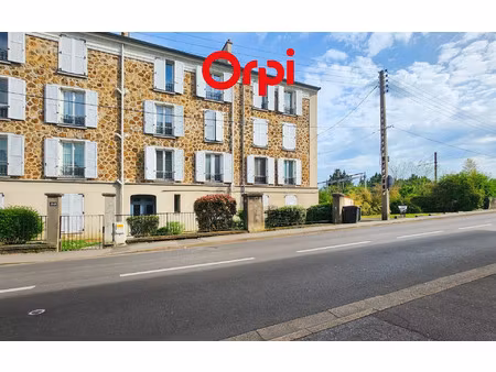 appartement athis-mons 42.3 m² t-2 à vendre  155 000 €