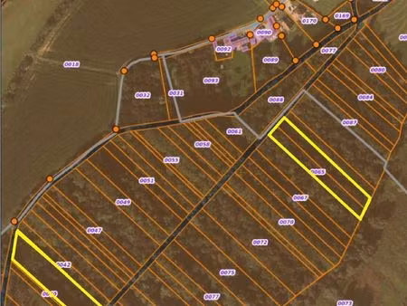 terrain 8061 m² estréelles