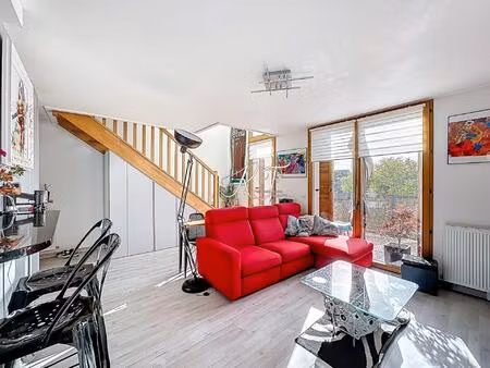 duplex sans vis-a-vis proche toutes commodites